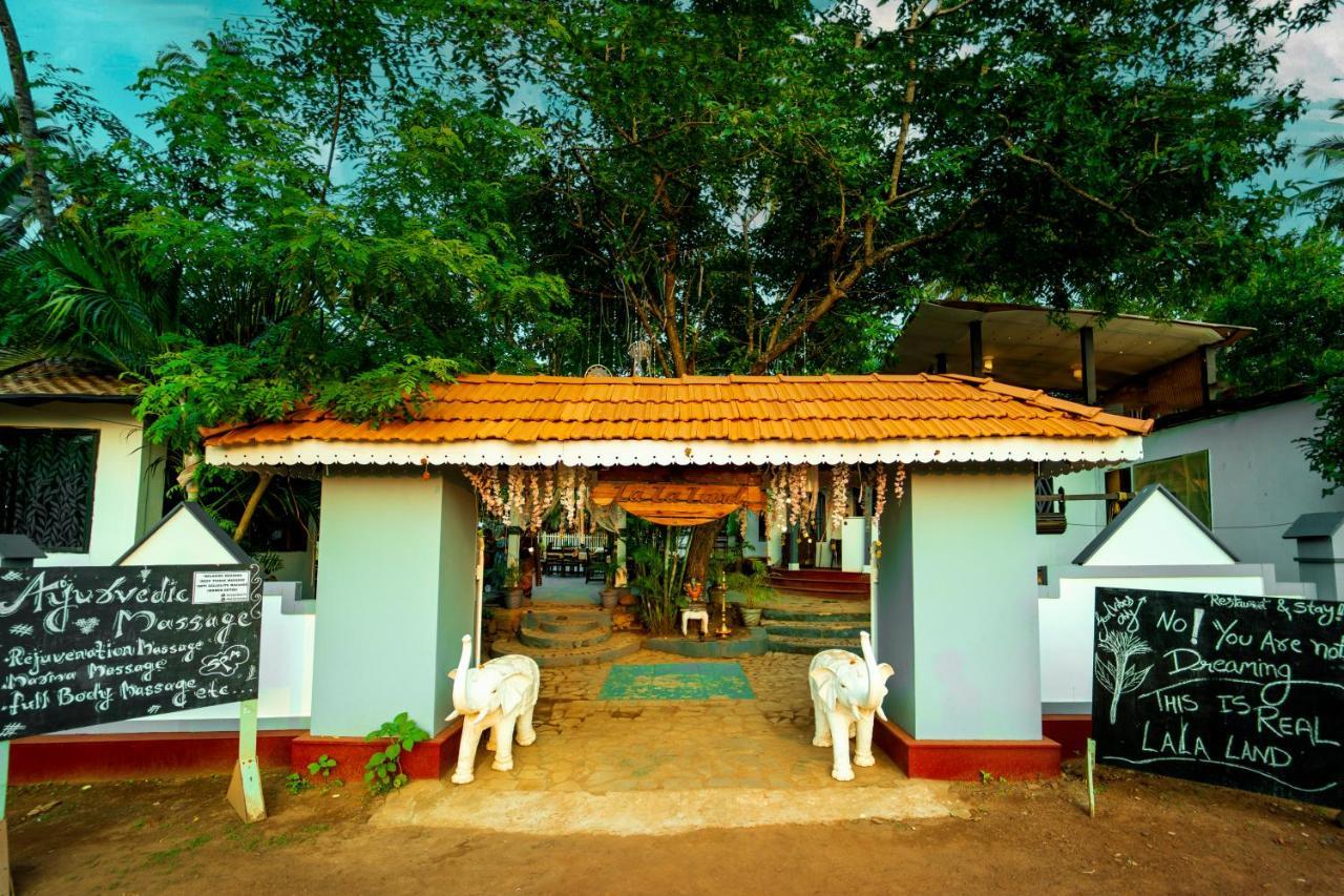 La La Land Resort Goa By Spicy Mango Palolem Exteriör bild